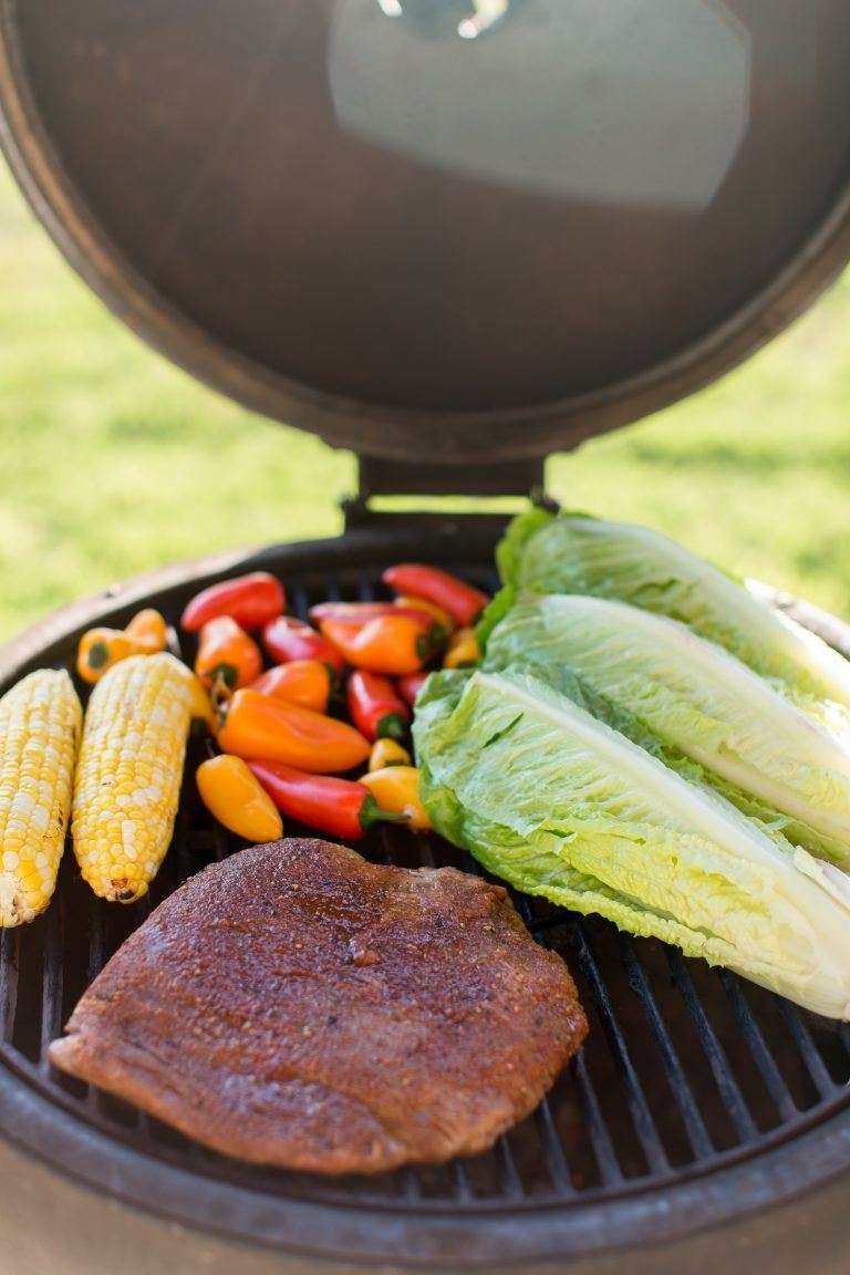 Grilled Steak Ensalada with Green Chili Ranch Dressing